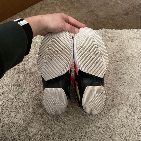 Lebrin Soldier 12 Basketball Shoes - Size 7Y - Picture 5 of 5